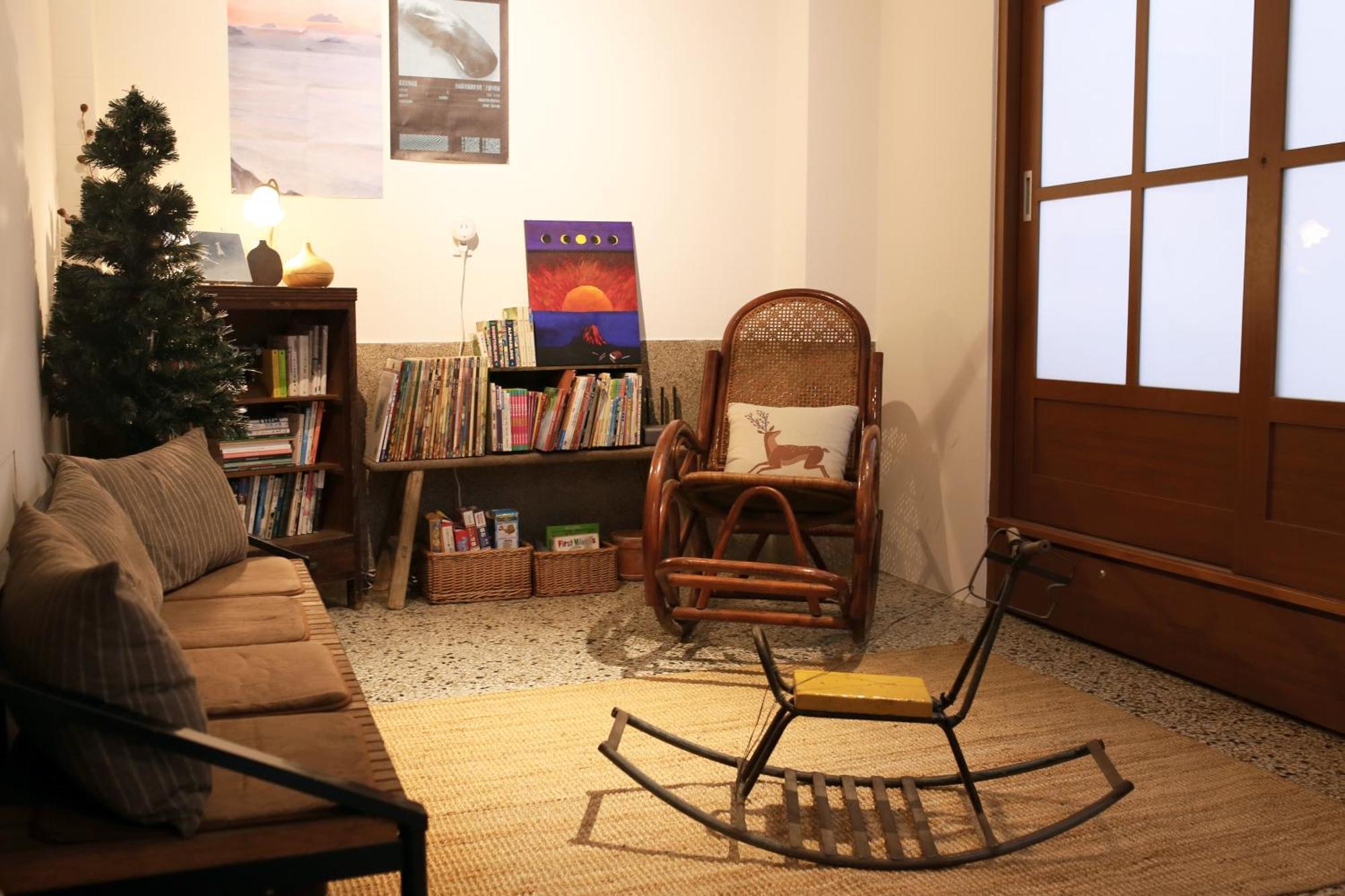 Jimu'S Holiday Home 吉姆俱樂部-台南包棟寵物友善民宿 Extérieur photo